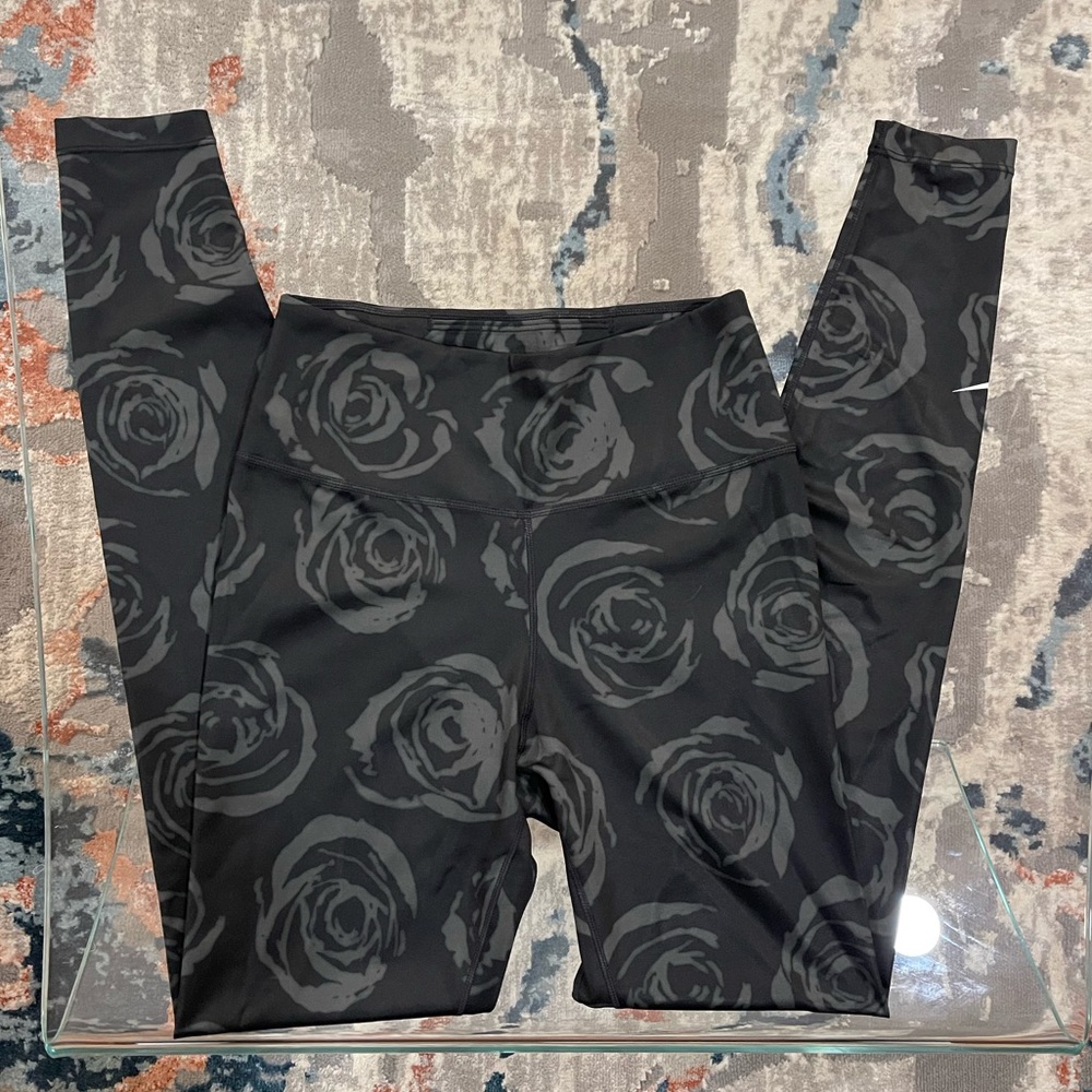 Nike Rose Gym Leggings